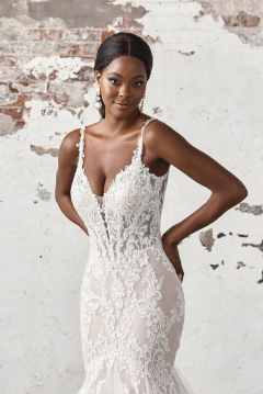 44405_FC_Sincerity-Bridal