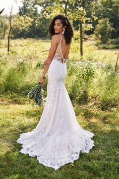 66246_FB_Lillian-West