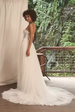 66277_FB_Lillian-West