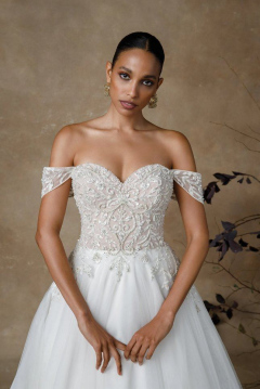 88337_FC_Gladys_Justin-Alexander