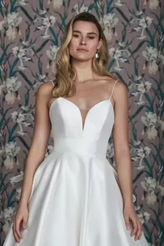 99142_FC_Madeleine_Justin-Alexander-Signature