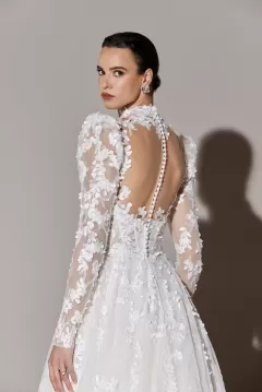 99279_BC_Erewhon_Justin-Alexander-Signature